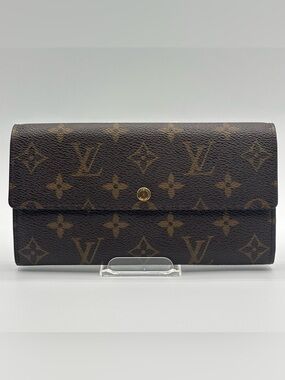 Louis Vuitton Monogram Sarah Wallet